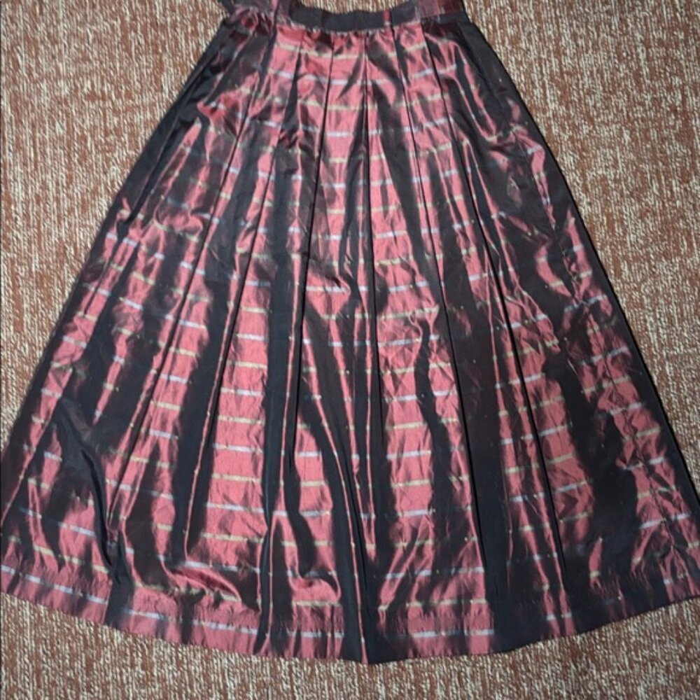 Vintage Windsor (west Germany) pleated burgundy & green 100% silk A-Line Skirt 0 - Picture 4 of 11